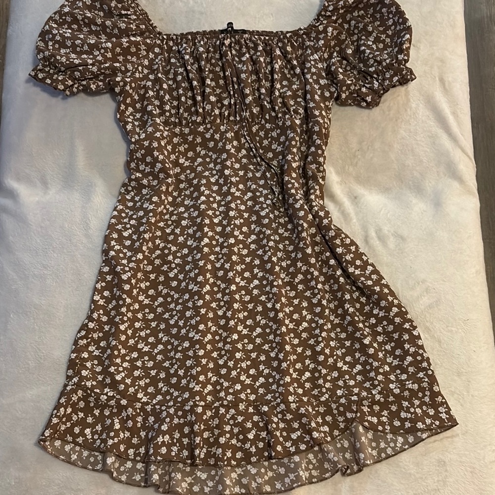 Floral Brown Off-Shoulder Dress